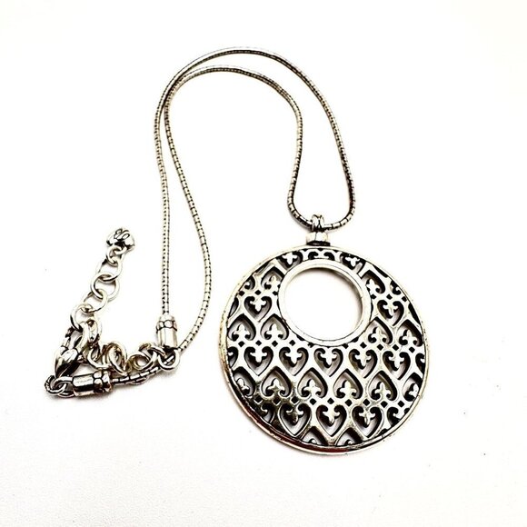 Brighton Silver Plated 16 - 18 Inch Filigree Circle Pendant Necklace - Picture 3 of 4